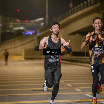 Runner Photo 6160921