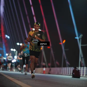 Runner Photo 6160980