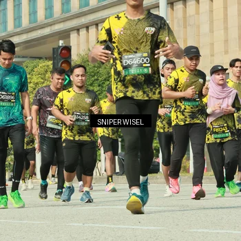 Runner Photo 6161069