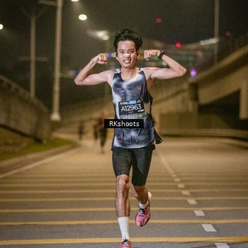 Runner Photo 6161076