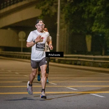 Runner Photo 6161087
