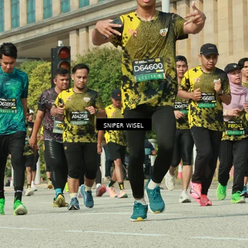 Runner Photo 6161094