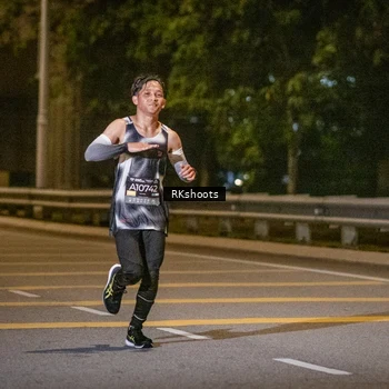 Runner Photo 6161114