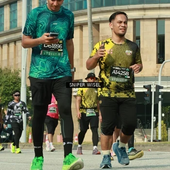 Runner Photo 6161124