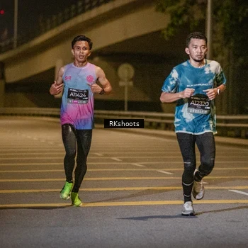 Runner Photo 6161128