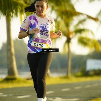 Runner Photo 6161131