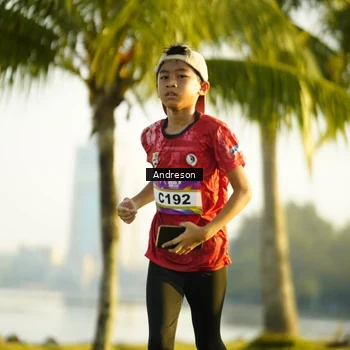 Runner Photo 6161155