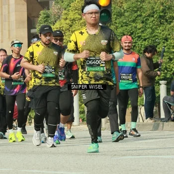 Runner Photo 6161160