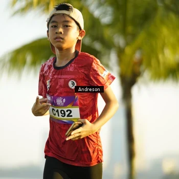 Runner Photo 6161165