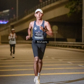 Runner Photo 6161186