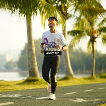 Runner Photo 6161227