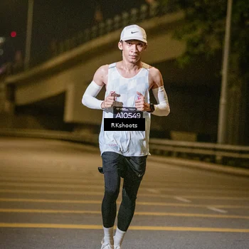Runner Photo 6161234