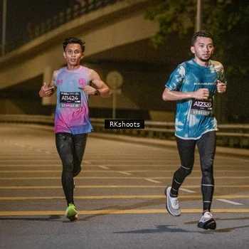 Runner Photo 6161240