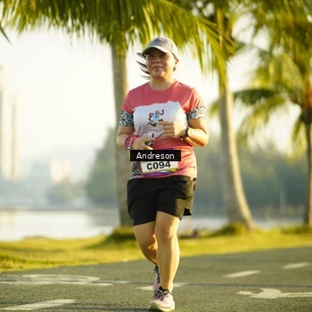Runner Photo 6161247