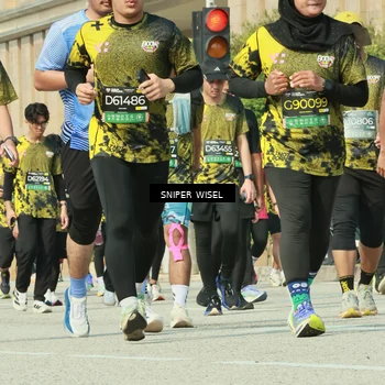 Runner Photo 6161249