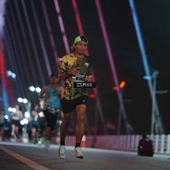 Runner Photo 6161267