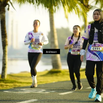 Runner Photo 6161312