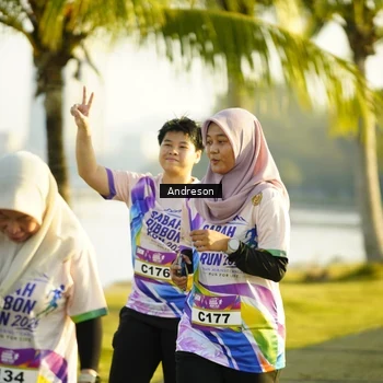 Runner Photo 6161352