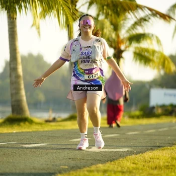 Runner Photo 6161403