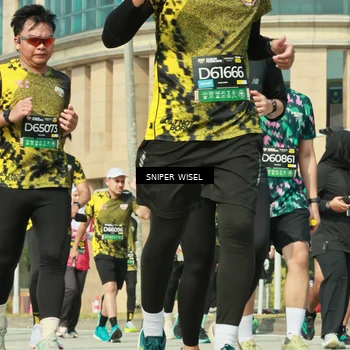 Runner Photo 6161435