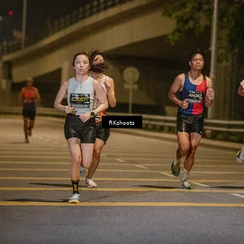 Runner Photo 6161445