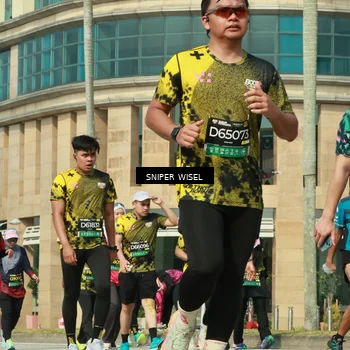 Runner Photo 6161451