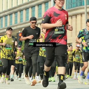 Runner Photo 6161506