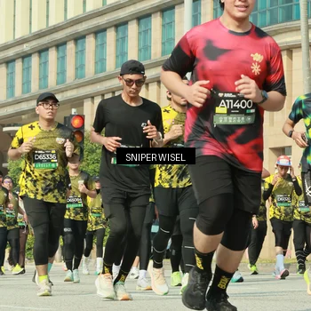 Runner Photo 6161518