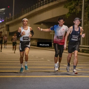 Runner Photo 6161560