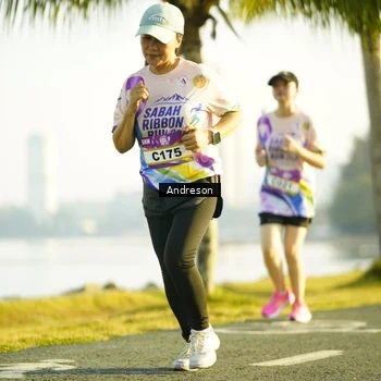 Runner Photo 6161598