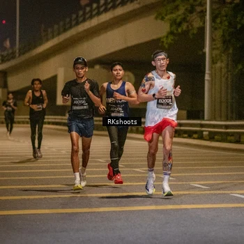 Runner Photo 6161607