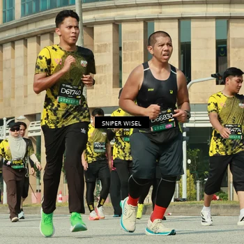 Runner Photo 6161619