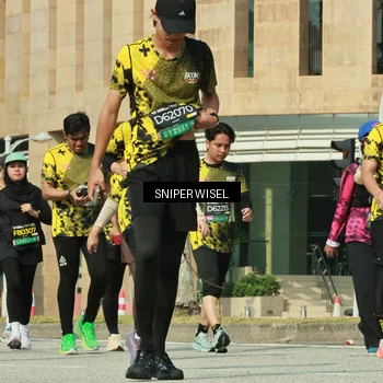 Runner Photo 6161643