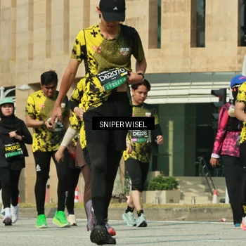 Runner Photo 6161678