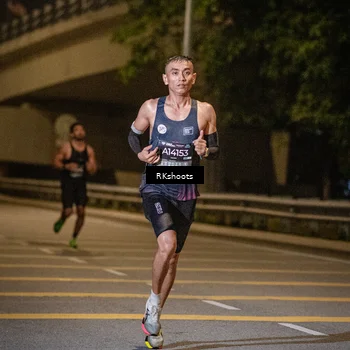 Runner Photo 6161681