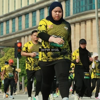 Runner Photo 6161701