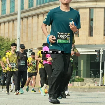 Runner Photo 6161728