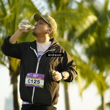 Runner Photo 6161740