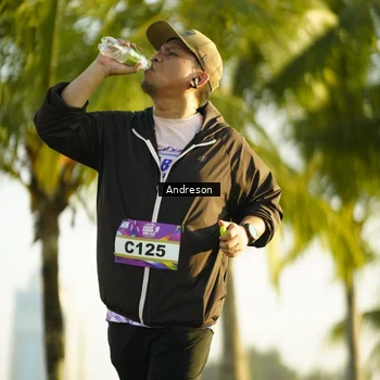 Runner Photo 6161741