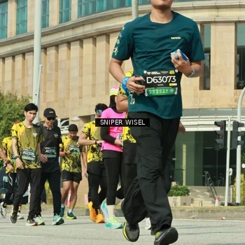 Runner Photo 6161744