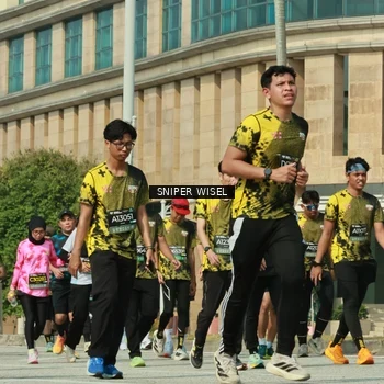Runner Photo 6161755