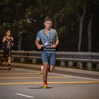 Runner Photo 6161759