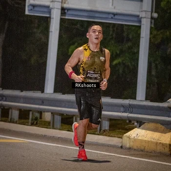 Runner Photo 6161761
