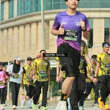 Runner Photo 6161789