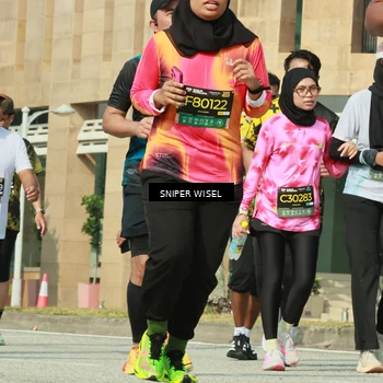 Runner Photo 6161799