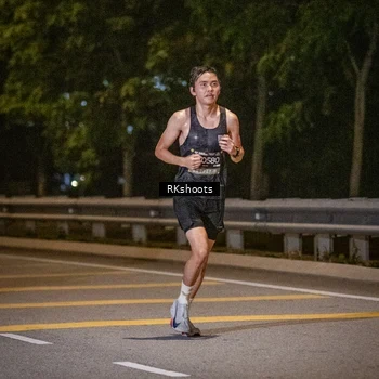 Runner Photo 6161814