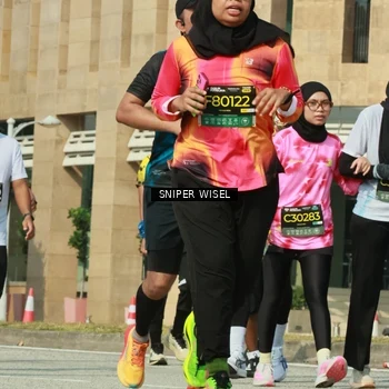 Runner Photo 6161815