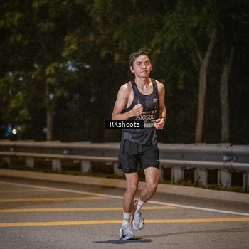 Runner Photo 6161818