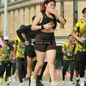 Runner Photo 6161821