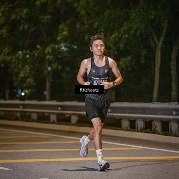 Runner Photo 6161835